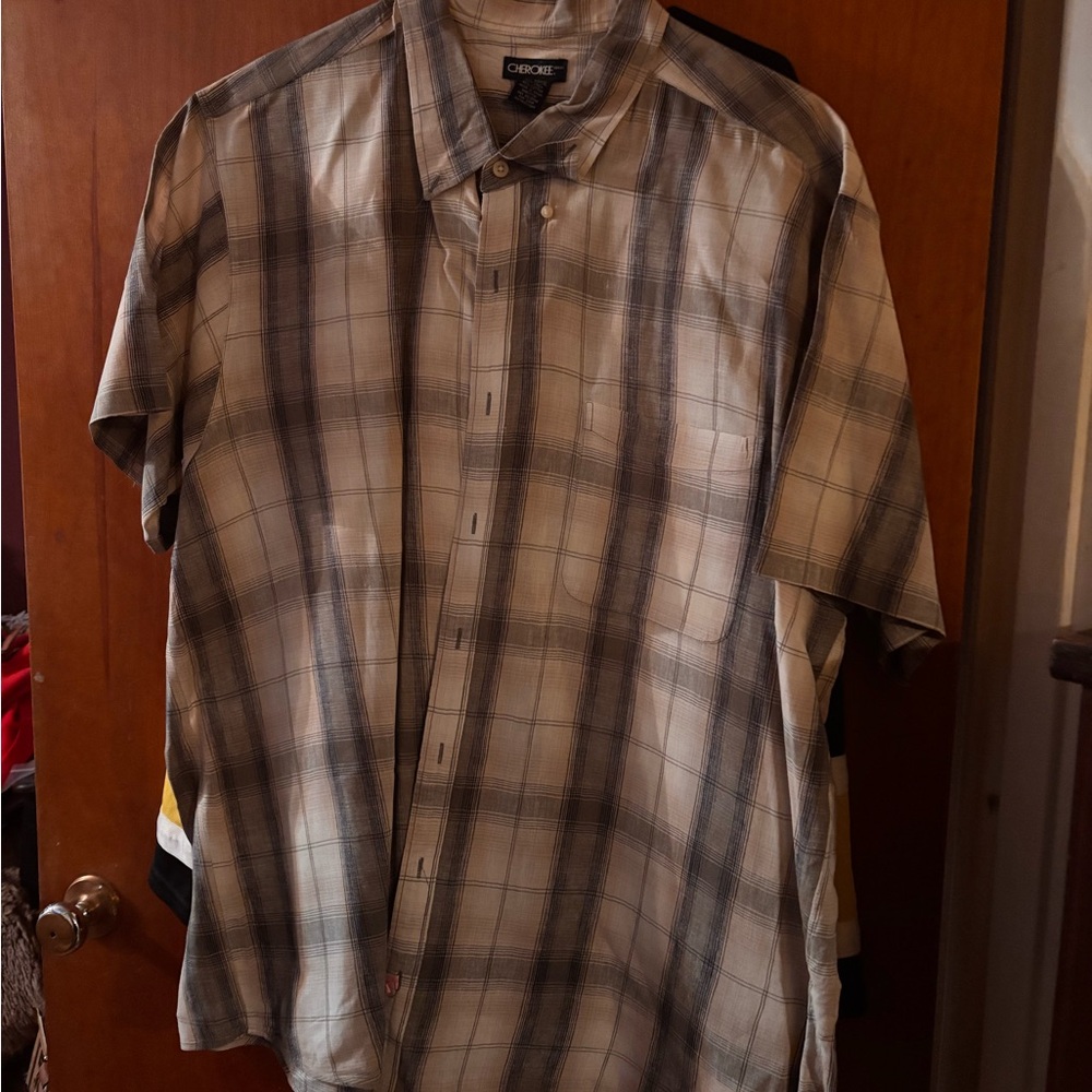 Cherokee Men's Casual Plaid Shirt - Gray and Cream